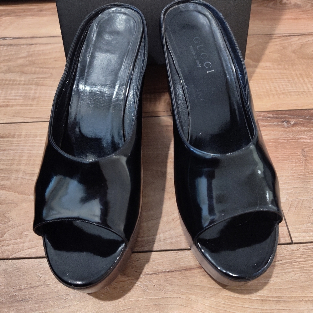GUCCI Leather Mules - Picture 3 of 13